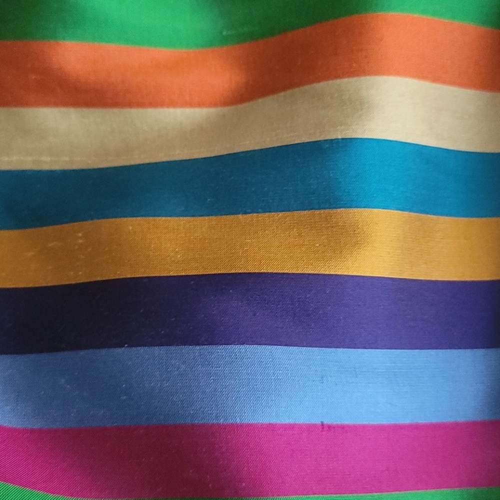 NWOT! Talbots SILK sleeve less shell Top Multicolor - Picture 10 of 10